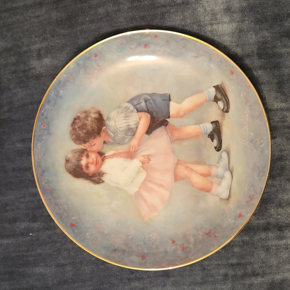 Decorative  plate limited edition Calhoun's collector society